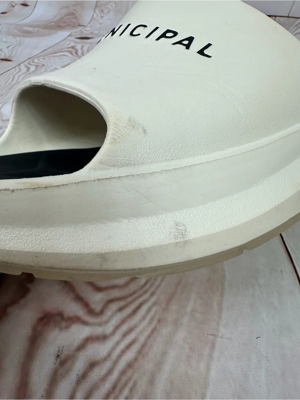 Men's Cream Slide Sandals